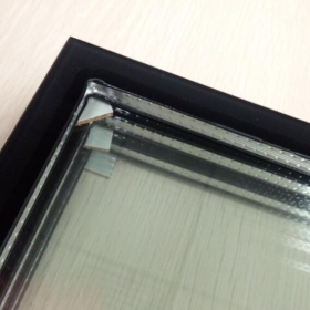 La fábrica de China Vidrio aisliento térmico 21毫米para muro cortina, personalizado 6 + 9a + 6mm Vidrio aislado分配器
