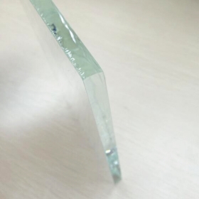 中国8mm超白浮法玻璃供应商，可调8mm低铁浮法玻璃价格厂家