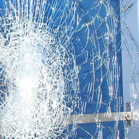中国不同tipos 3+3mm 4+4mm 5+5mm 6+6mm janelas de vidro laminado à prova de explosão de segurança fábrica