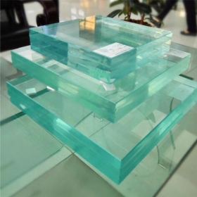 中国ハリケーン耐衝撃性ガラス33.04の27.04ミリメートル41.04毫米SGPラミネートガラス工場