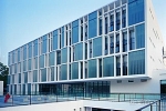 深圳大学图书馆采用U型型材通道玻璃幕墙