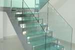 ग्लास सीढ़ी सुरक्षा या नहीं?